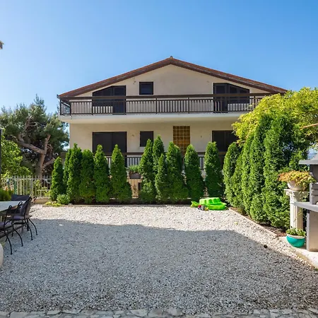 Gl Apartment Stanici